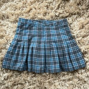 Aeropostale plaid woman’s pleated mini skirt M